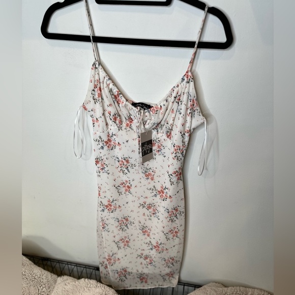 Floral print dress - Picture 3 of 5